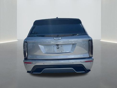 New 2026 Cadillac Vistiq Platinum image 6