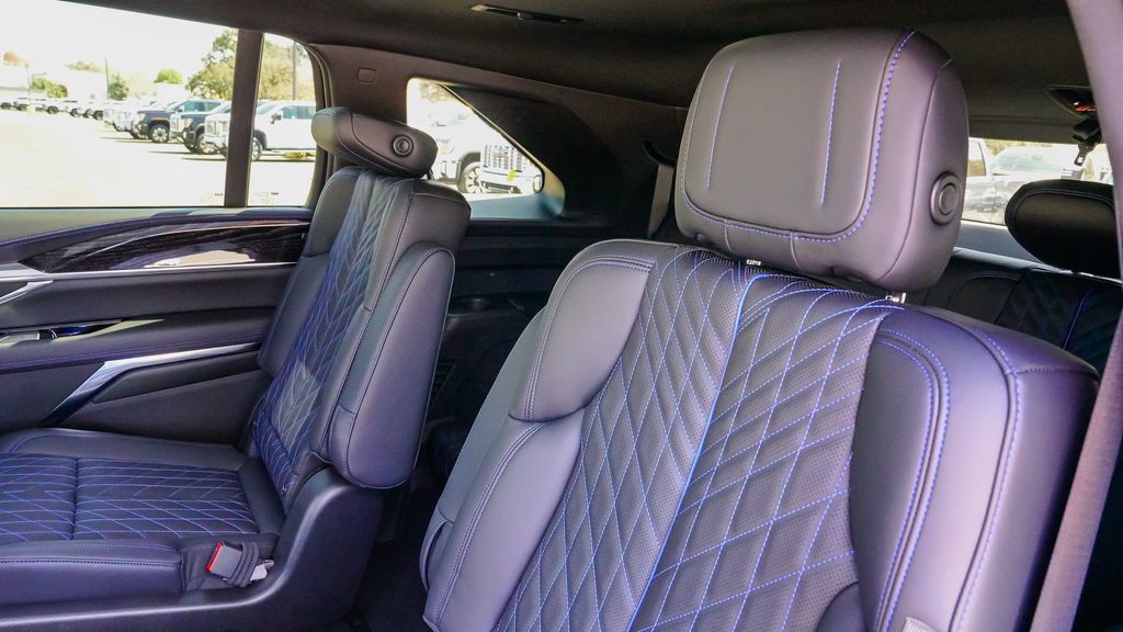 New 2026 Cadillac Escalade IQ Sport 1 AWD/4WD image 9