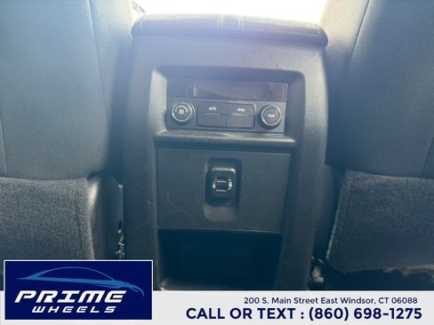 Used 2018 Chevrolet Traverse LT AWD/4WD image 22