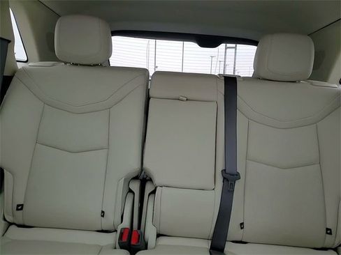 Used 2023 Cadillac XT5 Premium Luxury image 24