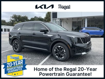 New 2025 Kia Sorento S w/ Panoramic Sunroof Package