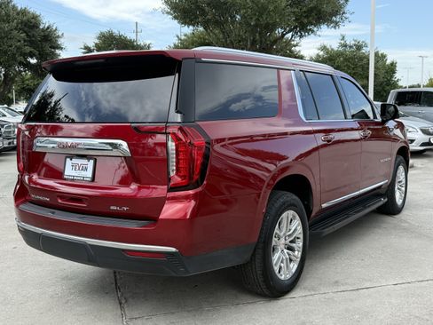 Used 2024 GMC Yukon XL SLT w/ SLT Luxury Package RWD image 5