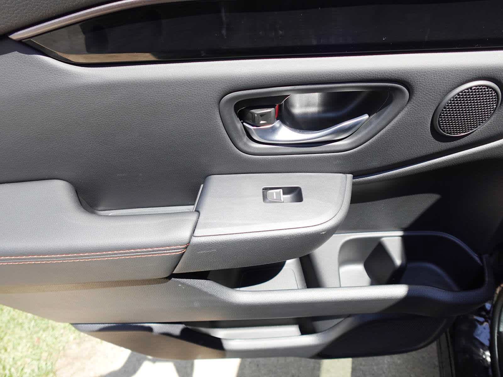 Certified 2025 Honda Pilot TrailSport image 25