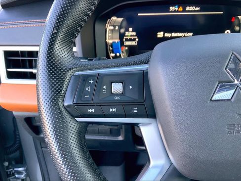 Used 2022 Mitsubishi Outlander SEL image 23