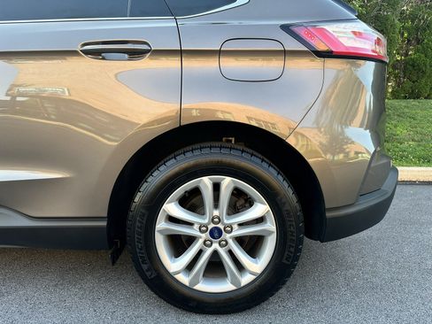 Used 2019 Ford Edge SEL w/ Equipment Group 201A AWD/4WD image 84