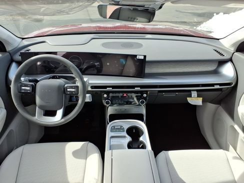 New 2026 Hyundai Ioniq 9 SEL image 11