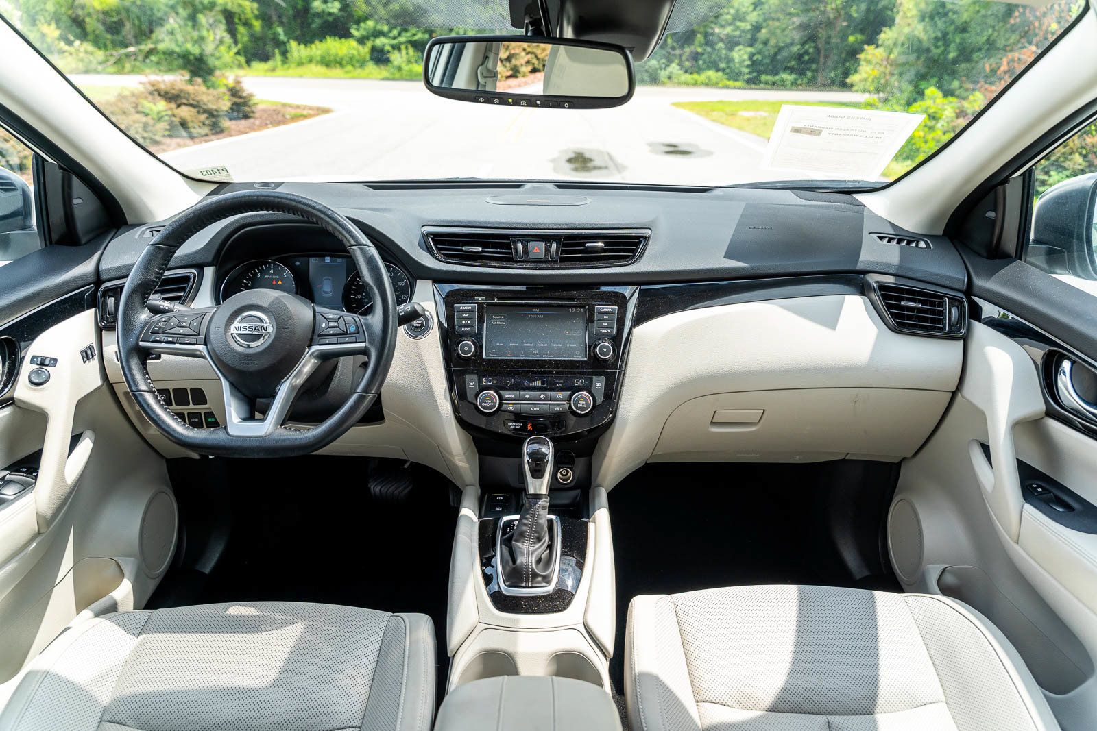 Used 2022 Nissan Rogue Sport SL w/ Premium Package AWD/4WD image 21