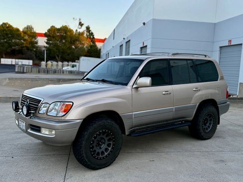 Used 1999 Lexus LX 470 4WD image 5
