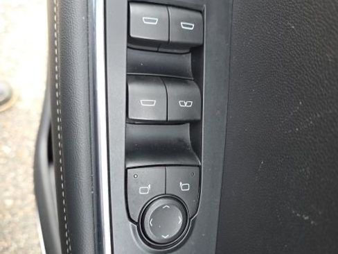 Used 2024 GMC Acadia Elevation w/ Trailering Package image 43