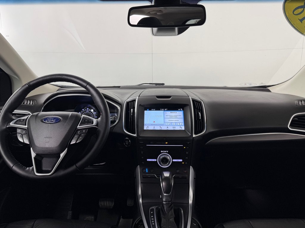 Used 2018 Ford Edge Titanium w/ Equipment Group 302A FWD image 21