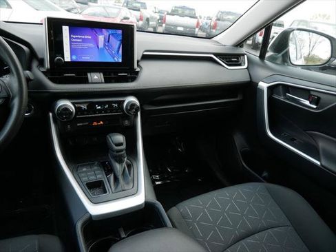 Certified 2025 Toyota RAV4 XLE AWD/4WD image 14