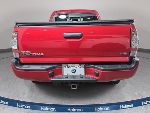 Used 2013 Toyota Tacoma 4x4 Access Cab V6 w/ TRD Sport Pkg image 7