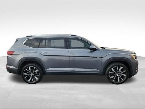 Used 2024 Volkswagen Atlas SEL Premium R-Line AWD/4WD image 6