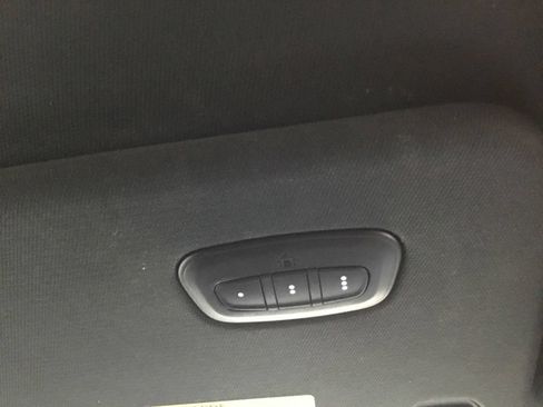 Used 2022 RAM 1500 Big Horn AWD/4WD image 36