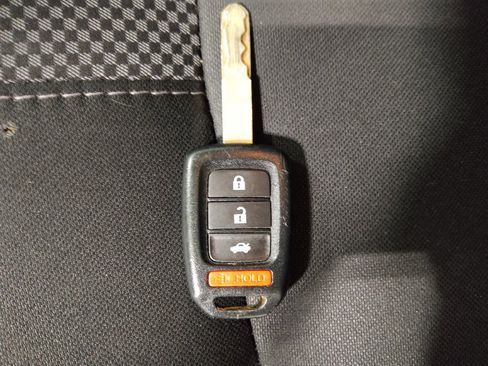 Used 2020 Honda Civic LX image 32