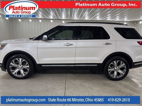 Used 2019 Ford Explorer Platinum image 2