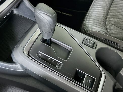 Used 2024 Subaru Crosstrek 2.0i Premium image 24