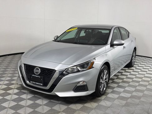 Used 2020 Nissan Altima 2.5 S AWD/4WD image 9