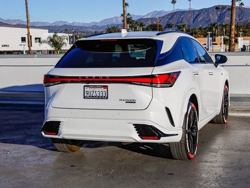 Used 2024 Lexus RX 500h F Sport w/ Convenience Package image 9