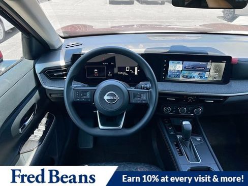 New 2025 Nissan Kicks SV w/ SV Premium Package AWD/4WD image 18
