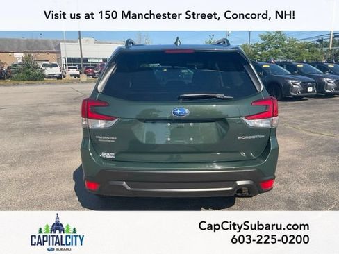 Used 2023 Subaru Forester Premium AWD/4WD image 5