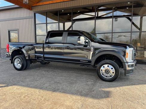 Used 2023 Ford F450 XL w/ XL Chrome Package image 3