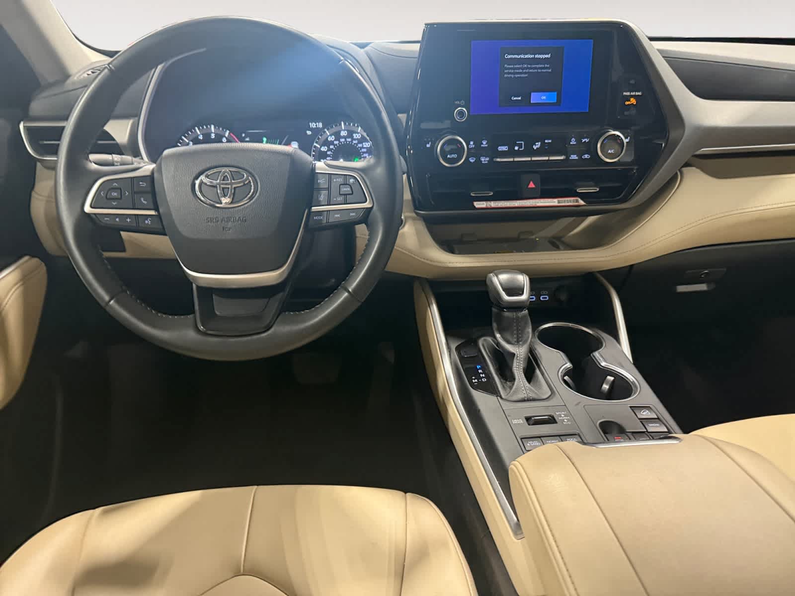 Used 2025 Toyota Highlander XLE AWD/4WD image 11