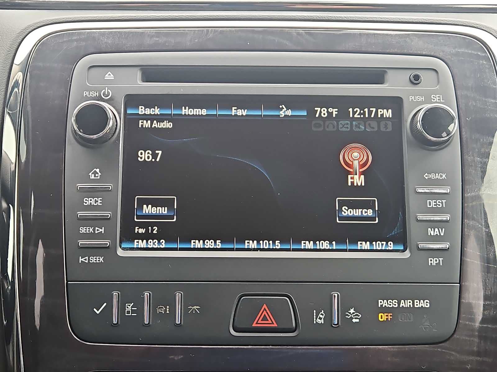 Used 2017 Buick Enclave Leather w/ Trailering Package FWD image 12
