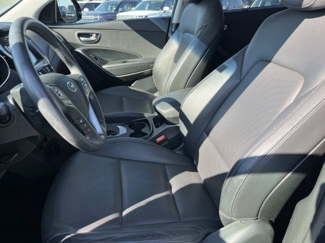 Used 2017 Hyundai Santa Fe SE w/ SE Premium Package 02 AWD/4WD image 26