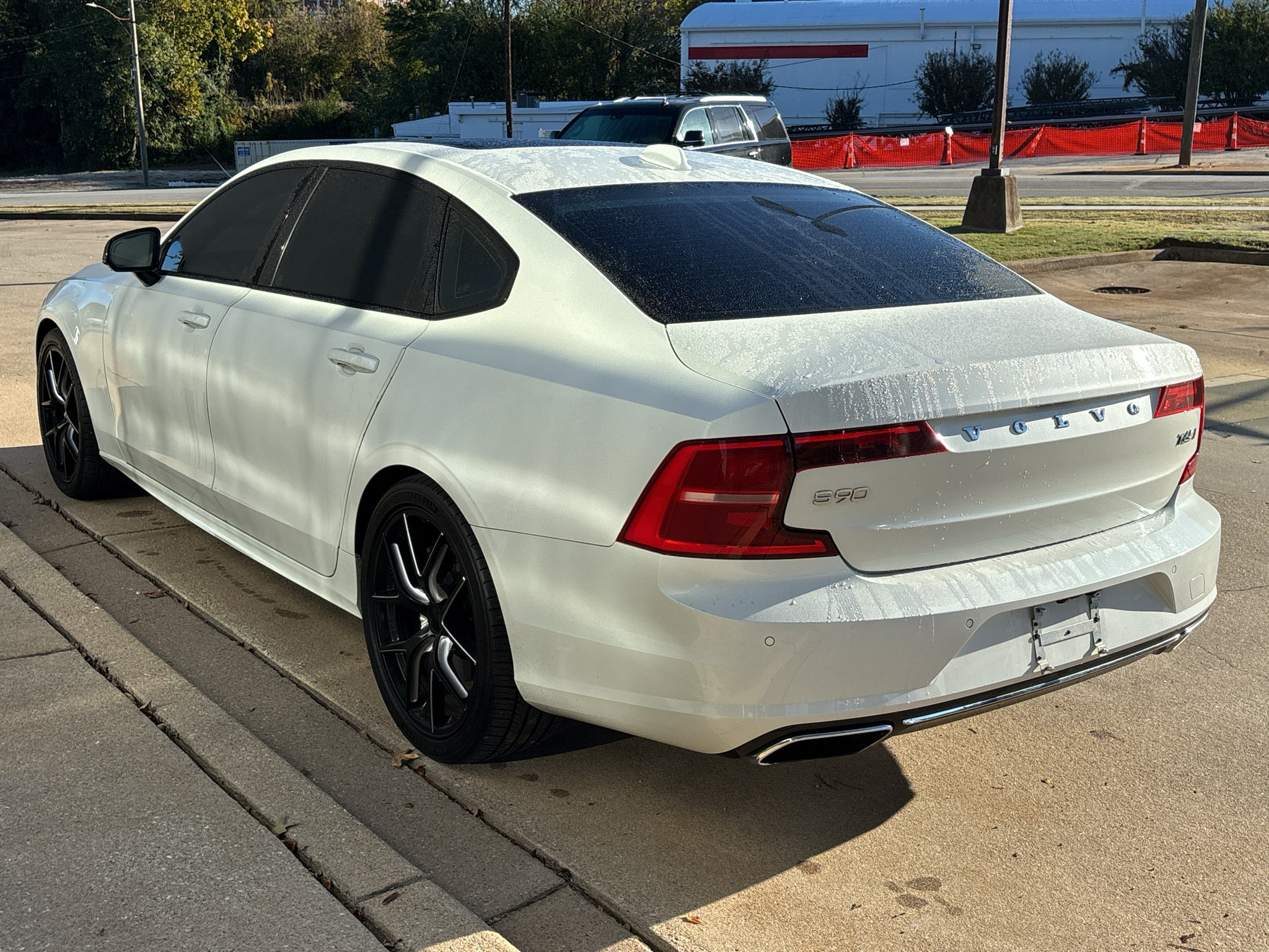 Used 2020 Volvo S90 T6 R-Design AWD/4WD image 6