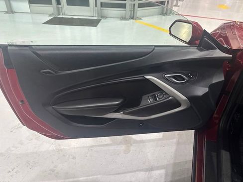 Used 2023 Chevrolet Camaro LT RWD image 15