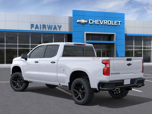 New 2026 Chevrolet Silverado 1500 LT Trail Boss w/ LT Trail Boss Premium Package AWD/4WD image 3