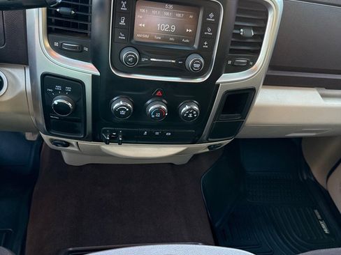 Used 2016 RAM 2500 SLT image 18