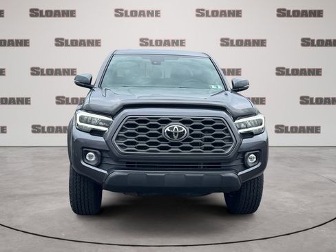 Used 2020 Toyota Tacoma TRD Off-Road image 8