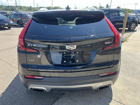 Used 2021 Cadillac XT4 Premium Luxury w/ Sun And Sound Package AWD/4WD image 6