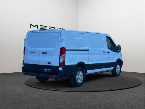 Used 2016 Ford Transit 150 130 Low Roof w/ Exterior Upgrade Package image 9