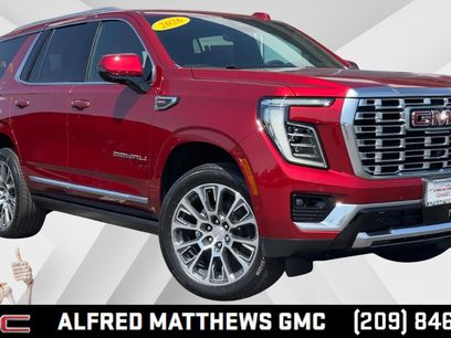 New 2025 GMC Yukon Denali w/ Denali Reserve Package