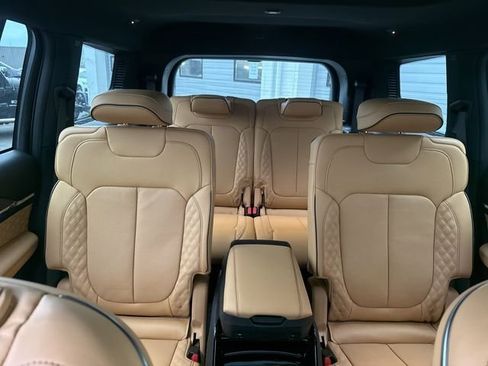 New 2025 Jeep Grand Cherokee L Summit AWD/4WD image 20