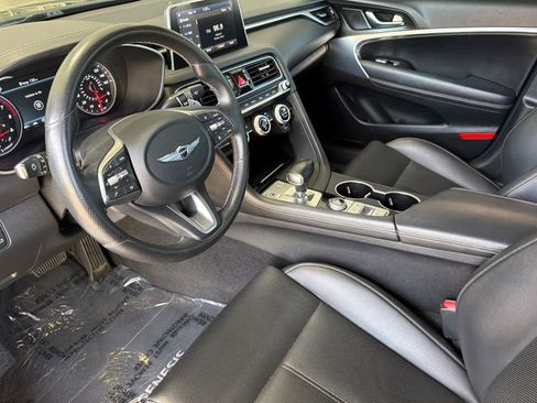 Used 2021 Genesis G70 2.0T RWD image 11
