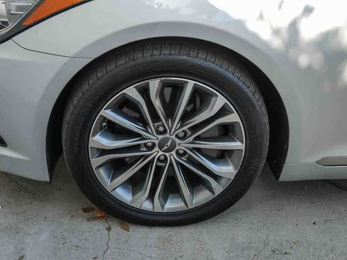 Used 2015 Hyundai Genesis 3.8 w/ Option Group 03 AWD/4WD image 11