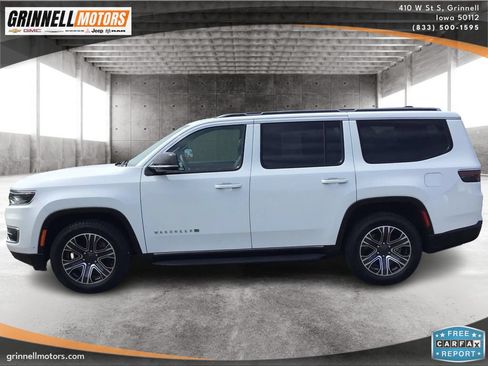 Used 2024 Jeep Wagoneer Series II AWD/4WD image 8