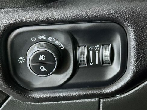 Used 2024 RAM 2500 Laramie w/ Safety Group image 17