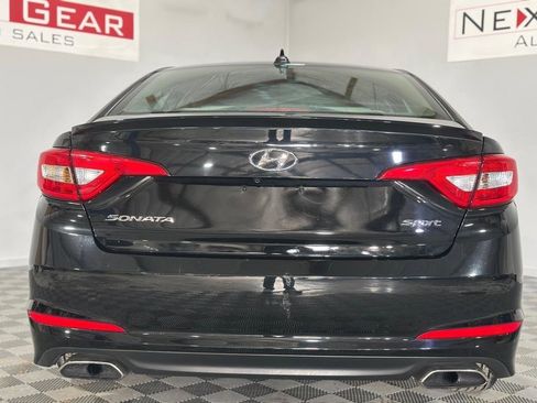 Used 2015 Hyundai Sonata Sport image 8