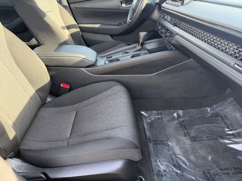 Used 2024 Honda Accord LX image 20