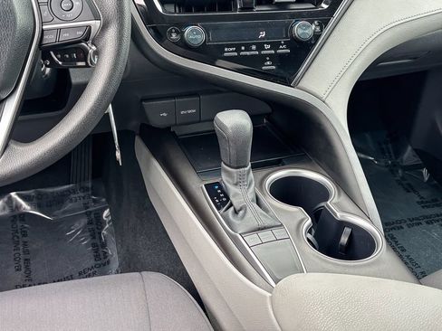 Used 2024 Toyota Camry LE image 20