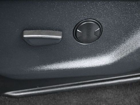 Certified 2024 Ford F150 XLT w/ Mobile Office Package image 12