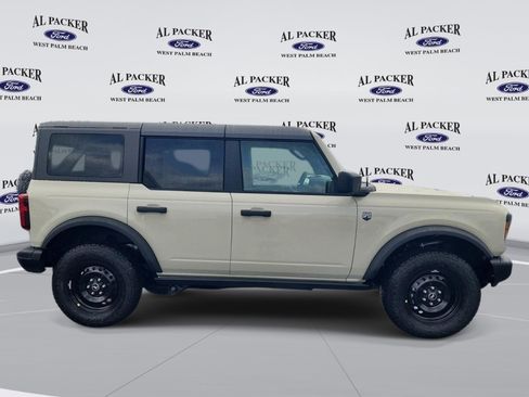 New 2026 Ford Bronco Big Bend w/ Black Diamond Package AWD/4WD image 6