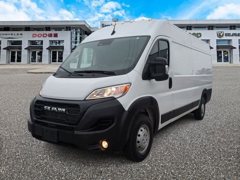 Used 2025 RAM ProMaster 3500 w/ Convenience Group FWD image 4