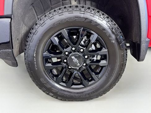 Used 2026 Chevrolet Silverado 2500 LT w/ Trail Boss Package AWD/4WD image 31