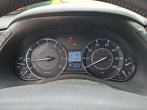 Used 2019 Nissan Armada Platinum w/ Captain's Chairs Package AWD/4WD image 23